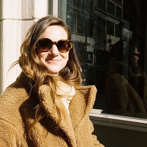 Meet your Posher, Julia